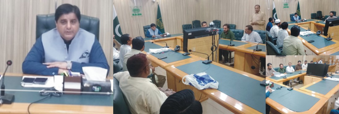 ڈپٹی کمشنر شاہد عمران مارتھ کی زیر صدارت ضلع بھر کے اسلحہ ڈیلرز اور رپیئر اسلحہ ڈیلر زکا اجلاس