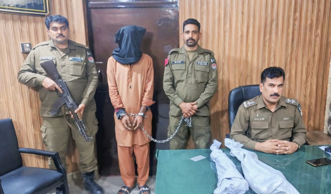 ڈنگہ پولیس کی بڑی کارروائی، قتل، اقدام قتل، پولیس مقابلہ اور دیگر سنگین جرائم میں ملوث خطرناک مجرم اشتہاری گرفتار