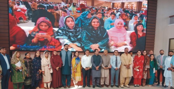 ڈپٹی کمشنر عدیل حیدر کا اعلیٰ سطحی وفد کے ہمراہ یونیورسٹی آف رسول کا دورہ، میڈیکل کالج کے قیام کے امور کا جائزہ