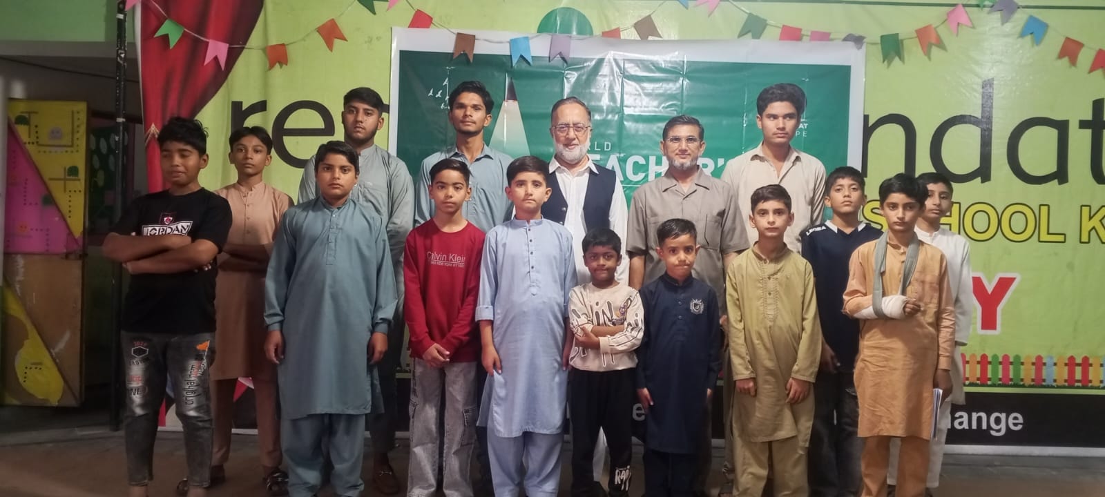 الخدمت فاؤنڈیشن کھاریاں کے تحت کفالتِ یتامیٰ پروگرام کے سلسلے میں ماہانہ تربیتی سیشن کا انعقاد