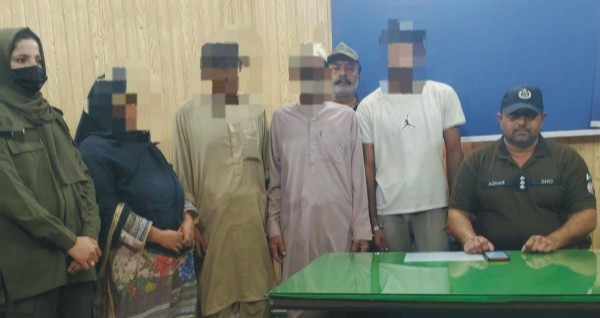 منڈی بہاءالدین: تھانہ کٹھیالہ شیخاں میں خاتون کے قتل کا معمہ حل، نامزد چاروں ملزمان 24 گھنٹوں میں گرفتار